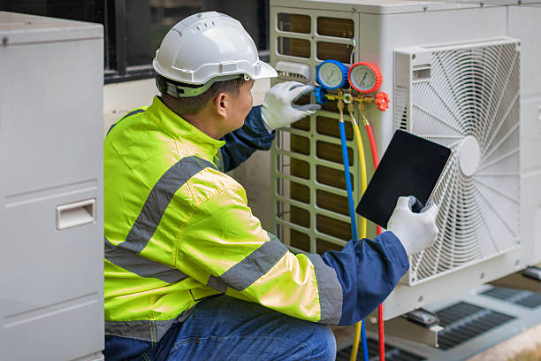 Professional Air Conditioning Repair technician working in Middleboro, MA